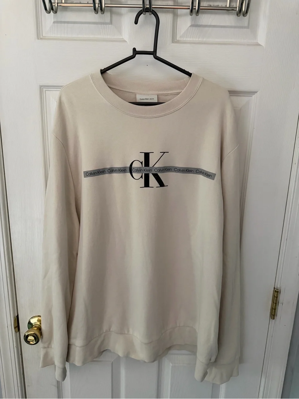 Calvin Klein Jeans Men's Cream Crewneck Sweatshirt with CK Logo